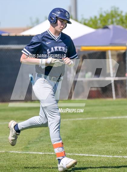 Thumbnail 2 in Wooster vs. Lake Oswego (Coach Bob Invitational) photogallery.