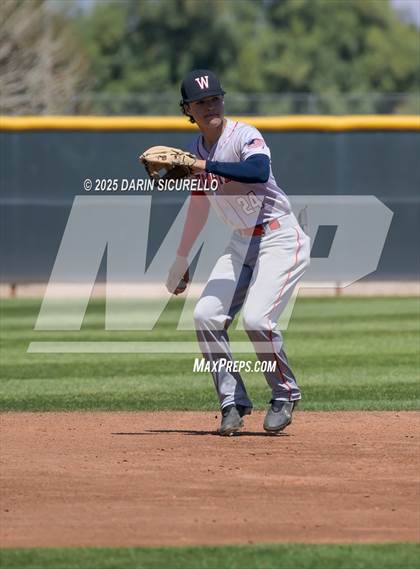 Thumbnail 1 in Wooster vs. Lake Oswego (Coach Bob Invitational) photogallery.