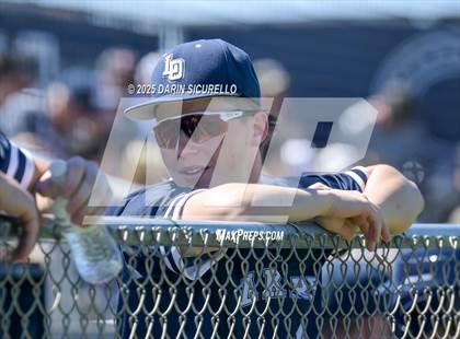 Thumbnail 2 in Wooster vs. Lake Oswego (Coach Bob Invitational) photogallery.