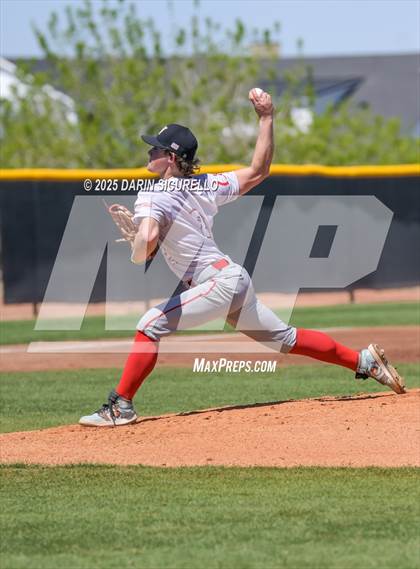 Thumbnail 1 in Wooster vs. Lake Oswego (Coach Bob Invitational) photogallery.