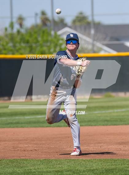 Thumbnail 3 in Wooster vs. Lake Oswego (Coach Bob Invitational) photogallery.