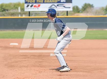 Thumbnail 2 in Wooster vs. Lake Oswego (Coach Bob Invitational) photogallery.