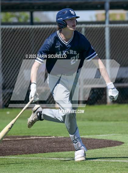 Thumbnail 1 in Wooster vs. Lake Oswego (Coach Bob Invitational) photogallery.