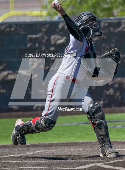 Thumbnail 1 in Wooster vs. Lake Oswego (Coach Bob Invitational) photogallery.