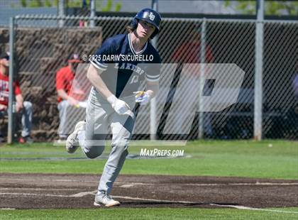 Thumbnail 2 in Wooster vs. Lake Oswego (Coach Bob Invitational) photogallery.