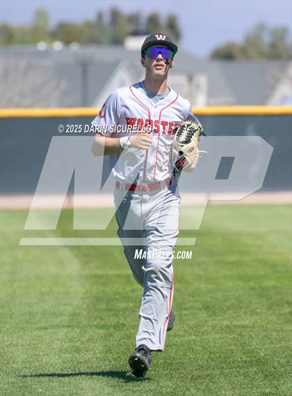 Thumbnail 3 in Wooster vs. Lake Oswego (Coach Bob Invitational) photogallery.