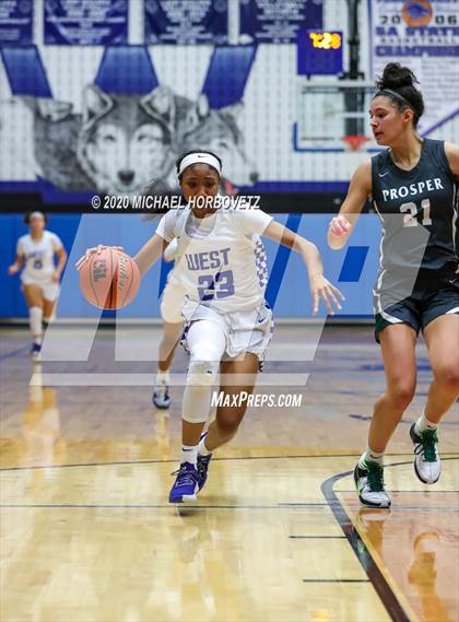 Thumbnail 3 in Prosper @ Plano West photogallery.