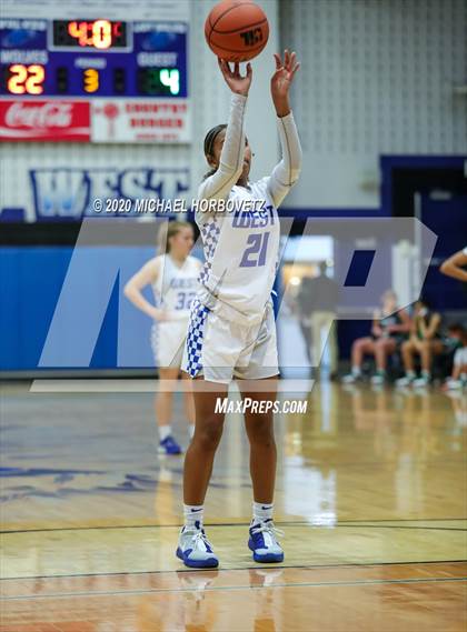 Thumbnail 3 in Prosper @ Plano West photogallery.