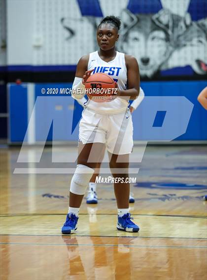 Thumbnail 1 in Prosper @ Plano West photogallery.
