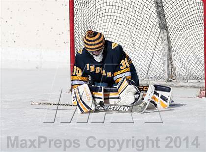 Thumbnail 1 in Holt vs. Fort Zumwalt West (St. Louis Winter Classic) photogallery.