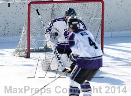 Thumbnail 2 in Holt vs. Fort Zumwalt West (St. Louis Winter Classic) photogallery.