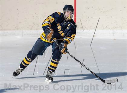 Thumbnail 2 in Holt vs. Fort Zumwalt West (St. Louis Winter Classic) photogallery.