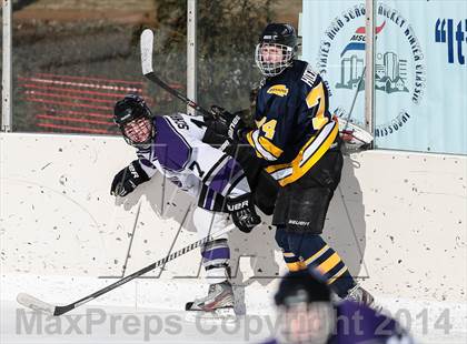 Thumbnail 3 in Holt vs. Fort Zumwalt West (St. Louis Winter Classic) photogallery.