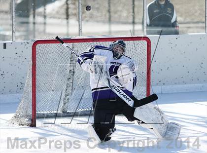 Thumbnail 1 in Holt vs. Fort Zumwalt West (St. Louis Winter Classic) photogallery.