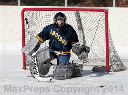 Thumbnail 2 in Holt vs. Fort Zumwalt West (St. Louis Winter Classic) photogallery.