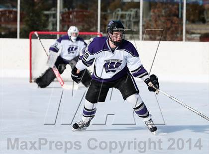 Thumbnail 3 in Holt vs. Fort Zumwalt West (St. Louis Winter Classic) photogallery.