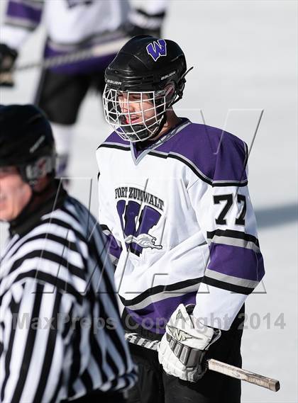 Thumbnail 1 in Holt vs. Fort Zumwalt West (St. Louis Winter Classic) photogallery.
