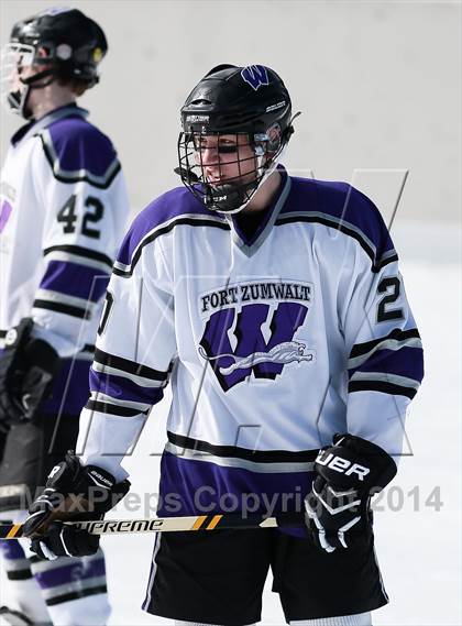 Thumbnail 1 in Holt vs. Fort Zumwalt West (St. Louis Winter Classic) photogallery.