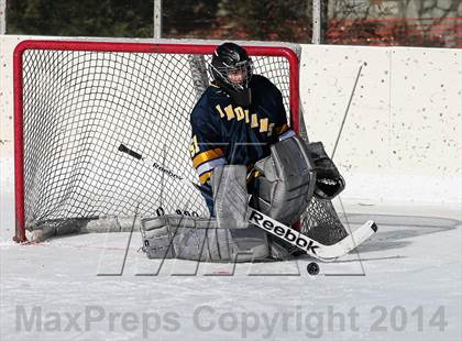 Thumbnail 3 in Holt vs. Fort Zumwalt West (St. Louis Winter Classic) photogallery.
