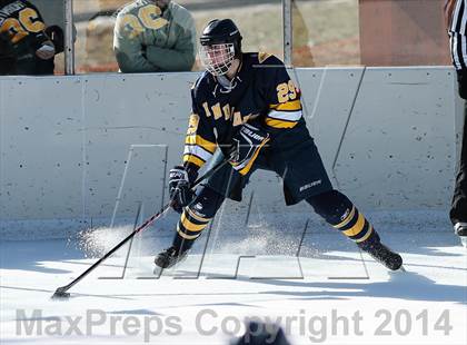 Thumbnail 3 in Holt vs. Fort Zumwalt West (St. Louis Winter Classic) photogallery.