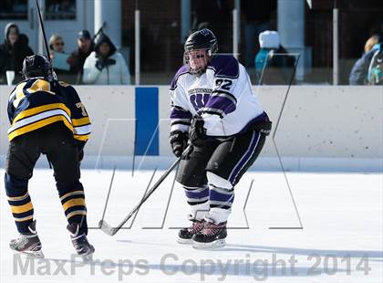 Thumbnail 1 in Holt vs. Fort Zumwalt West (St. Louis Winter Classic) photogallery.