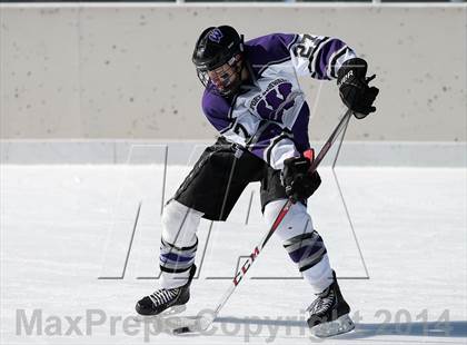 Thumbnail 1 in Holt vs. Fort Zumwalt West (St. Louis Winter Classic) photogallery.