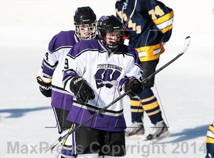 Thumbnail 1 in Holt vs. Fort Zumwalt West (St. Louis Winter Classic) photogallery.