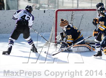 Thumbnail 1 in Holt vs. Fort Zumwalt West (St. Louis Winter Classic) photogallery.
