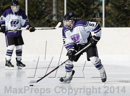 Thumbnail 2 in Holt vs. Fort Zumwalt West (St. Louis Winter Classic) photogallery.