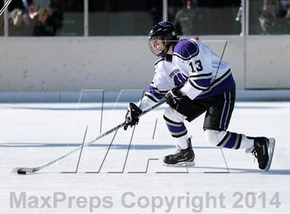 Thumbnail 3 in Holt vs. Fort Zumwalt West (St. Louis Winter Classic) photogallery.
