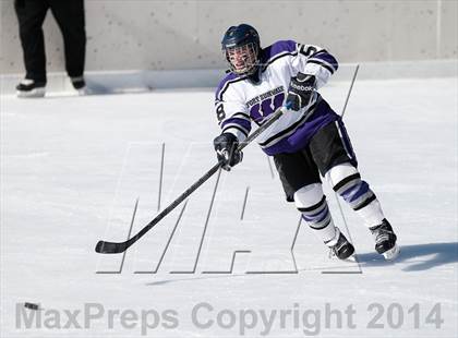 Thumbnail 1 in Holt vs. Fort Zumwalt West (St. Louis Winter Classic) photogallery.