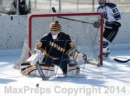 Thumbnail 2 in Holt vs. Fort Zumwalt West (St. Louis Winter Classic) photogallery.