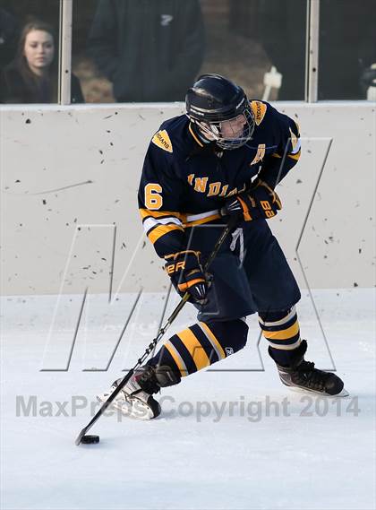 Thumbnail 2 in Holt vs. Fort Zumwalt West (St. Louis Winter Classic) photogallery.