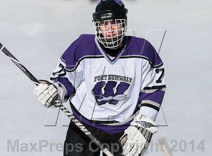 Thumbnail 2 in Holt vs. Fort Zumwalt West (St. Louis Winter Classic) photogallery.
