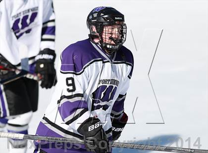 Thumbnail 3 in Holt vs. Fort Zumwalt West (St. Louis Winter Classic) photogallery.