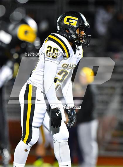 Thumbnail 3 in Granada @ Windsor (CIF NCS D2 Semifinal Playoff) photogallery.