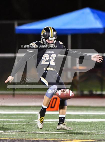 Thumbnail 2 in Granada @ Windsor (CIF NCS D2 Semifinal Playoff) photogallery.