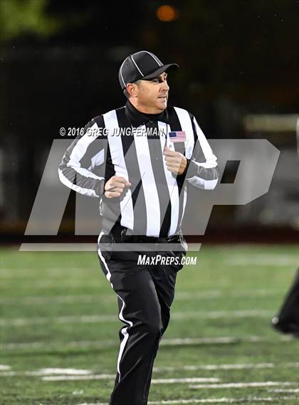 Thumbnail 3 in Granada @ Windsor (CIF NCS D2 Semifinal Playoff) photogallery.