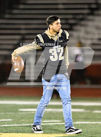 Thumbnail 2 in Granada @ Windsor (CIF NCS D2 Semifinal Playoff) photogallery.