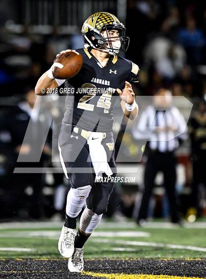 Thumbnail 2 in Granada @ Windsor (CIF NCS D2 Semifinal Playoff) photogallery.