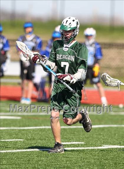 Thumbnail 2 in JV: Reagan [Ronald] vs. Georgetown photogallery.