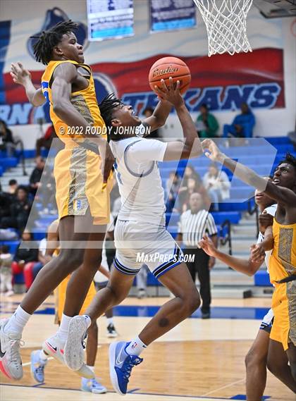 Thumbnail 1 in Cypress Creek @ Fort Bend Elkins (McDonald's Texas Invitational) photogallery.