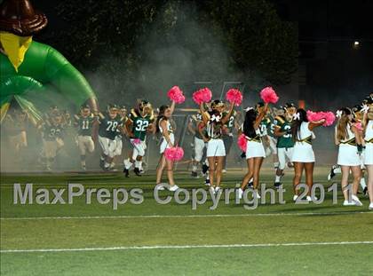 Thumbnail 1 in Saugus @ Canyon photogallery.