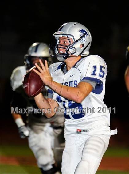 Thumbnail 1 in Saugus @ Canyon photogallery.