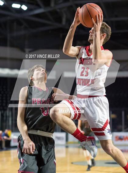 Thumbnail 1 in Prairie vs. Kennedy Catholic photogallery.