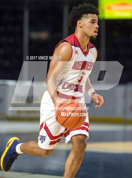 Thumbnail 2 in Prairie vs. Kennedy Catholic photogallery.