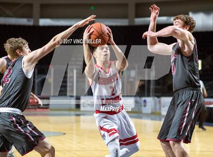 Thumbnail 3 in Prairie vs. Kennedy Catholic photogallery.
