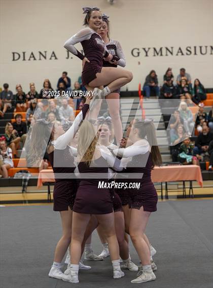 Thumbnail 1 in Warren County (VHSL Class 3B Regional Final) photogallery.