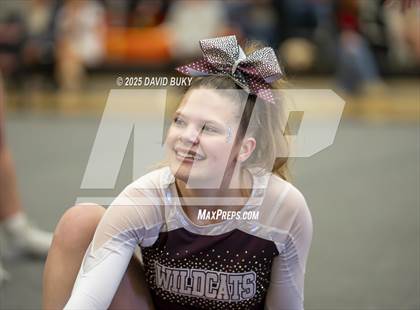 Thumbnail 2 in Warren County (VHSL Class 3B Regional Final) photogallery.