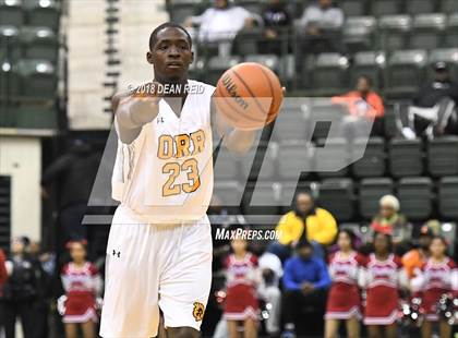 Thumbnail 2 in Orr vs. Curie (IHSA CPS Semifinal) photogallery.